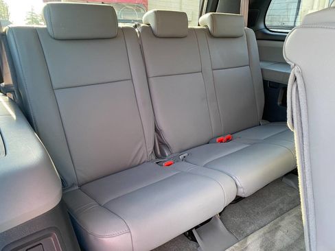 Used 2008 Toyota Sequoia Limited image 30