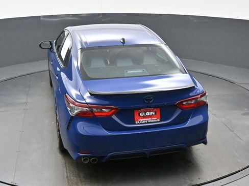 Used 2024 Toyota Camry SE w/ Convenience Package image 39