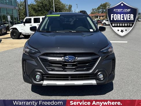 New 2025 Subaru Outback Limited image 4