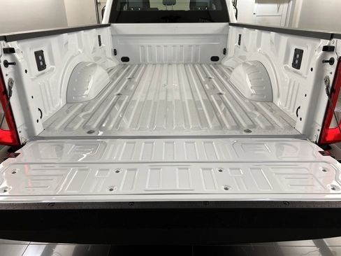 New 2026 Ford F350 XL w/ XL Chrome Package image 30