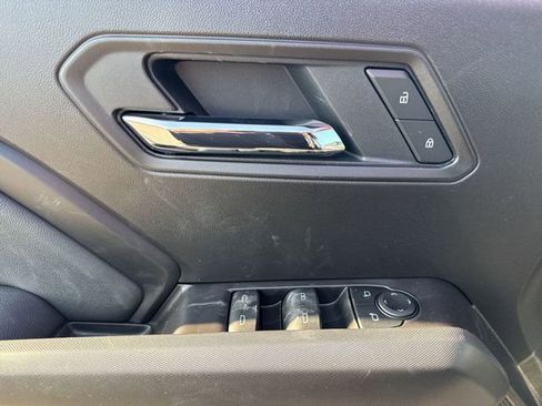 New 2026 GMC Canyon Elevation w/ Convenience Package image 13