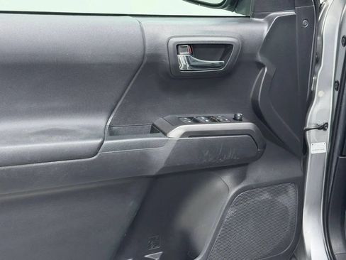 Used 2022 Toyota Tacoma TRD Sport RWD image 29