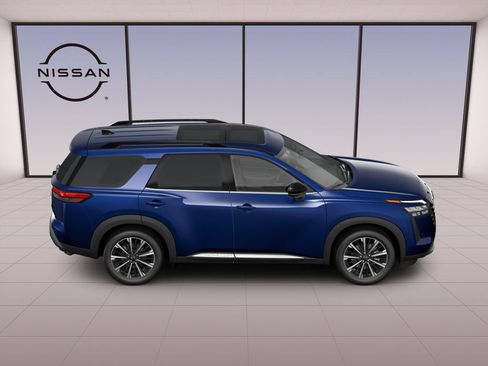 New 2026 Nissan Pathfinder Platinum AWD/4WD image 5