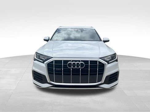 Used 2023 Audi Q7 2.0T Premium w/ Towing Package AWD/4WD image 8