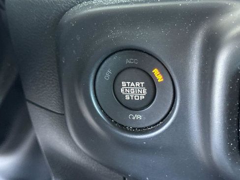 Used 2023 Jeep Gladiator Mojave w/ Cold Weather Group AWD/4WD image 22
