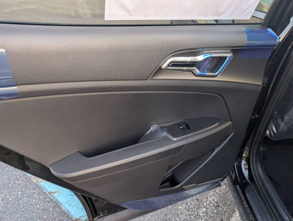 New 2026 Kia Sportage LX FWD image 10