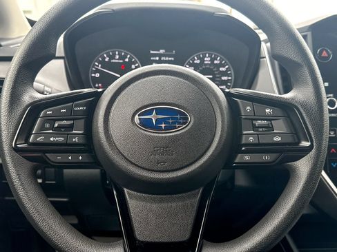Used 2025 Subaru Crosstrek 2.5i Premium AWD/4WD image 42