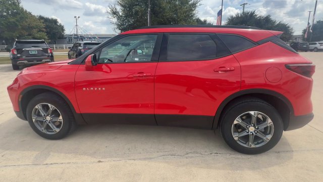 Used 2024 Chevrolet Blazer LT w/ Convenience Package FWD image 5