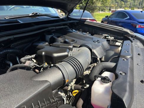 Used 2023 Toyota 4Runner TRD Off-Road Premium image 14