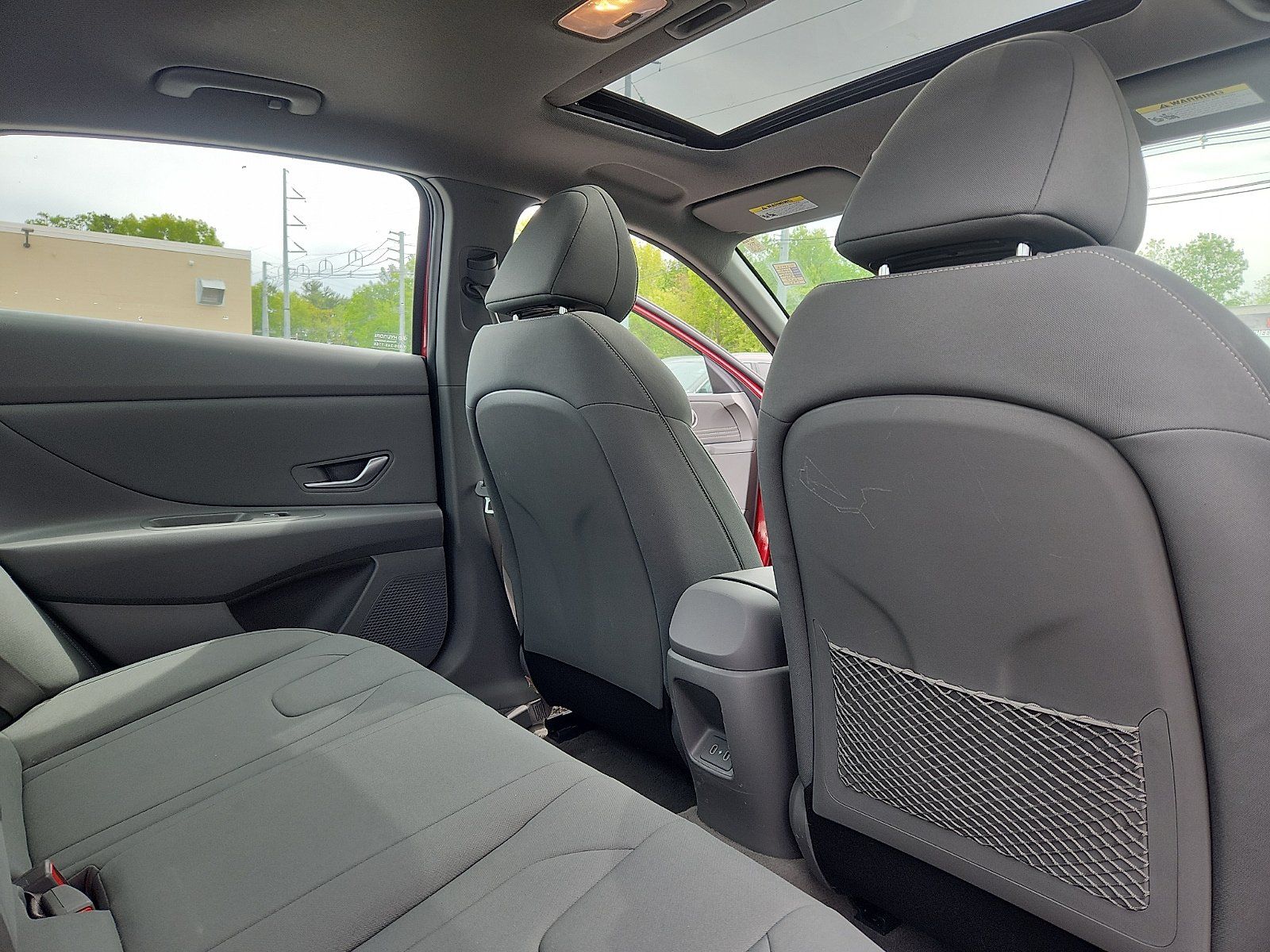 Used 2024 Hyundai Elantra SEL w/ Convenience Package FWD image 29