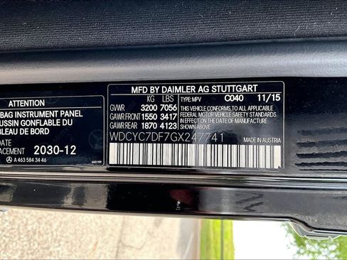 Used 2016 Mercedes-Benz G 63 AMG 4MATIC image 35