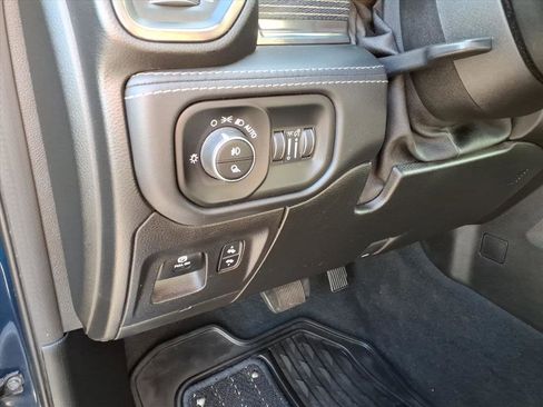 Used 2021 RAM 1500 Limited image 10