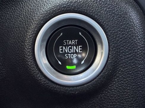 Used 2021 GMC Sierra 1500 AT4 w/ AT4 Value Package AWD/4WD image 23