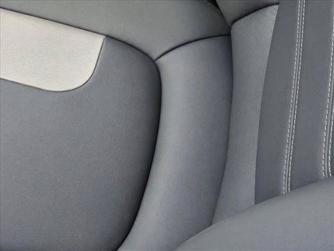 Used 2022 Toyota RAV4 XLE Premium FWD image 24