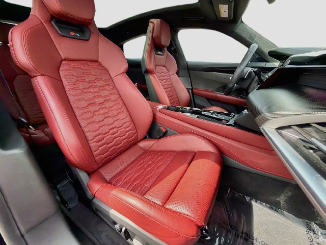 Used 2024 Audi RS e-tron GT w/ Ceramic Brake Package AWD/4WD image 15