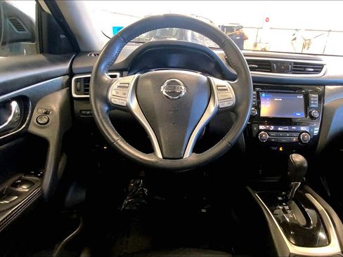 Used 2016 Nissan Rogue SL w/ SL Premium Package image 6
