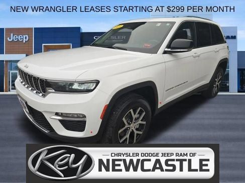 Used 2023 Jeep Grand Cherokee Limited AWD/4WD image 1