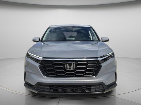 Used 2025 Honda CR-V LX image 4