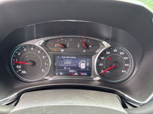 Used 2022 Chevrolet Equinox LT image 23