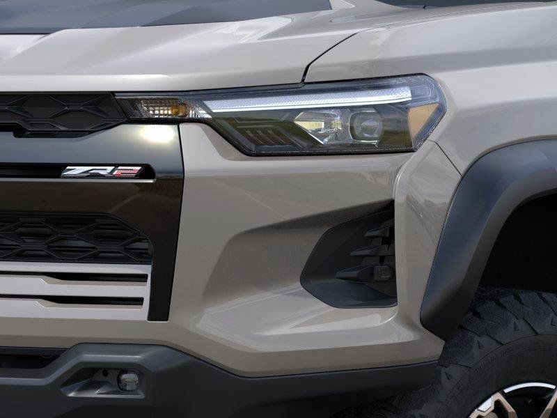 New 2026 Chevrolet Colorado ZR2 w/ Technology Package AWD/4WD image 10