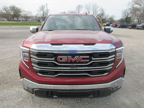 New 2026 GMC Sierra 1500 SLT w/ SLT Premium Plus Package AWD/4WD image 12