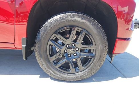 Used 2024 Chevrolet Silverado 1500 RST w/ Z71 Off-Road Package image 21