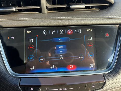 Used 2017 Cadillac XT5 FWD image 49