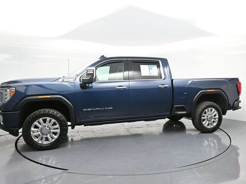 Used 2020 GMC Sierra 3500 Denali w/ Denali Ultimate Package image 3