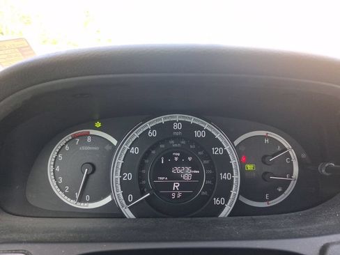 Used 2017 Honda Accord EX-L image 31