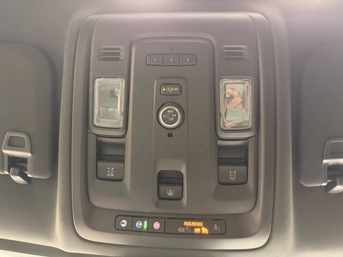 Used 2024 Chevrolet Tahoe Z71 image 50