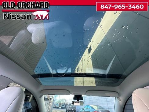 Used 2023 Tesla Model Y Long Range image 14