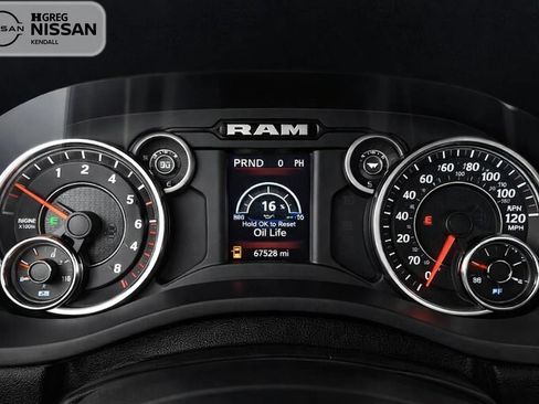 Used 2023 RAM 2500 Tradesman w/ Special Service Vehicle Group AWD/4WD image 8