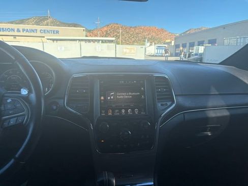 Used 2016 Jeep Grand Cherokee Summit w/ Platinum Series Group AWD/4WD image 16