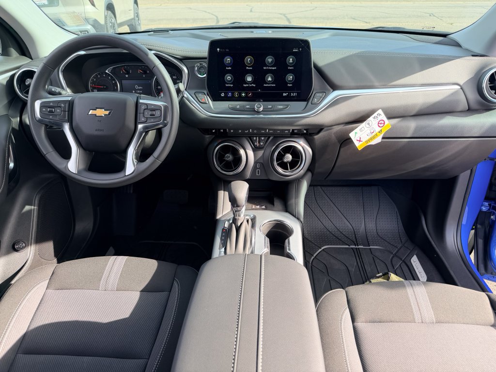 New 2026 Chevrolet Blazer LT w/ Convenience Package AWD/4WD image 9
