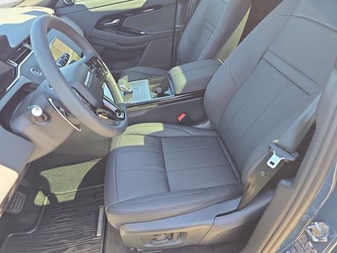 New 2026 Land Rover Range Rover Evoque S AWD/4WD image 12