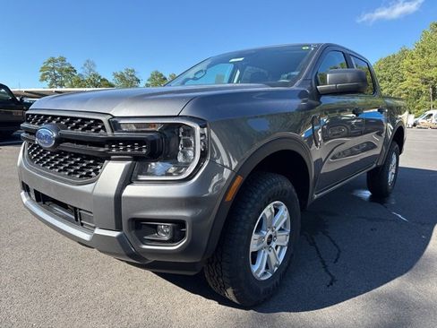New 2025 Ford Ranger XL image 1