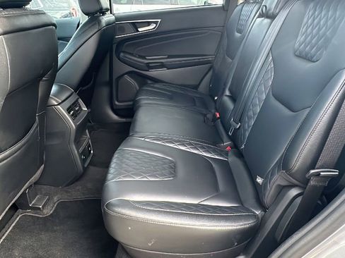 Used 2024 Ford Edge Titanium image 15