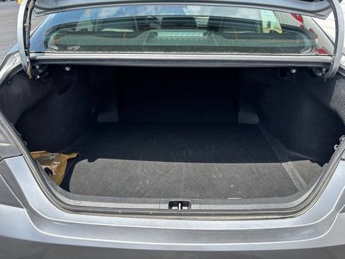 Used 2025 Toyota Camry SE FWD image 30