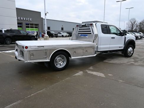 Used 2024 Ford F550 2WD SuperCab Super Duty w/ XLT Value Package image 43