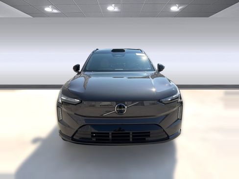 Used 2025 Volvo EX90 Plus AWD/4WD image 6