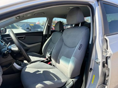 Used 2013 Hyundai Elantra GLS image 14