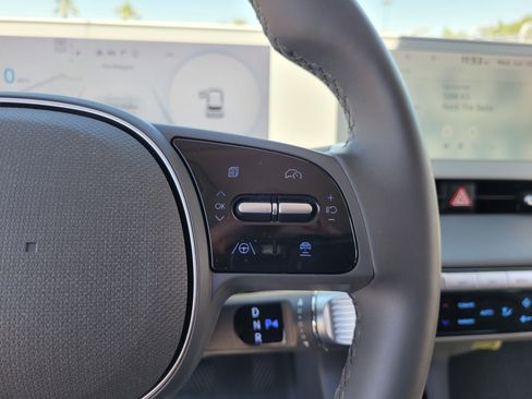 Used 2024 Hyundai Ioniq 5 SEL RWD image 22