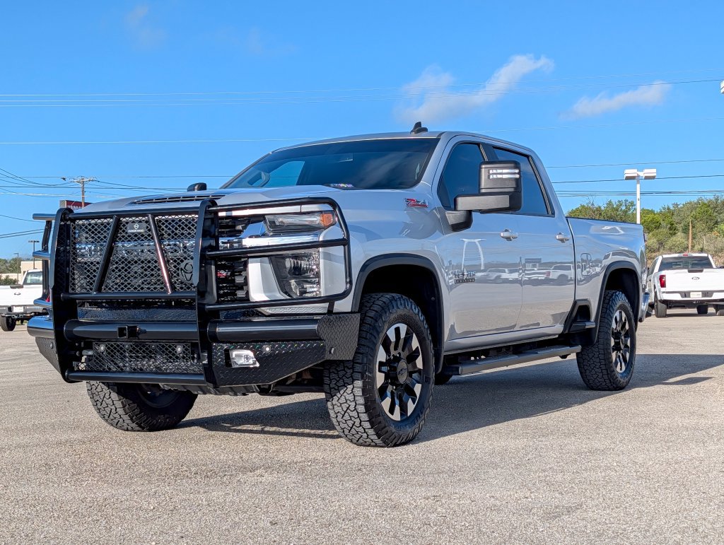 Used 2020 Chevrolet Silverado 2500 LT AWD/4WD image 4