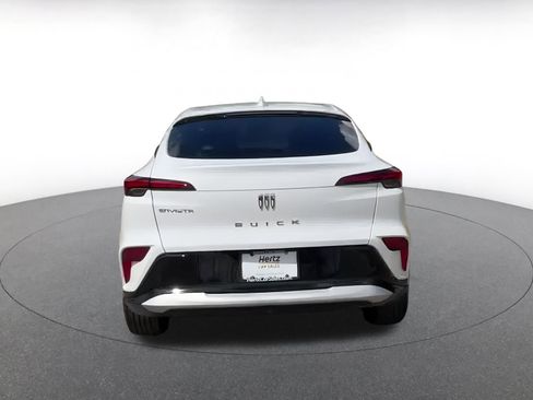 Used 2025 Buick Envista Sport Touring image 11