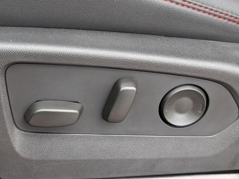 New 2025 Chevrolet Colorado Z71 w/ Technology Package image 14