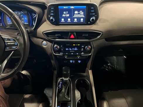 Used 2019 Hyundai Santa Fe Limited image 16