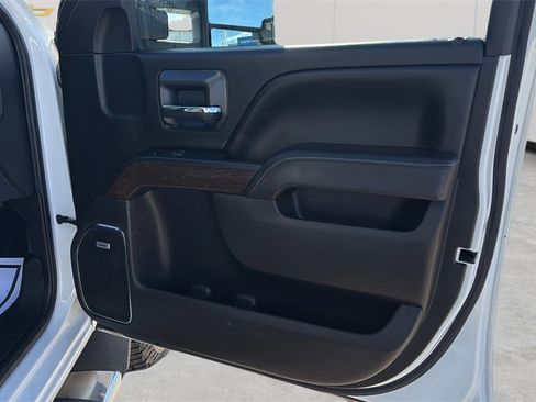 Used 2017 GMC Sierra 3500 Denali w/ Duramax Plus Package image 53