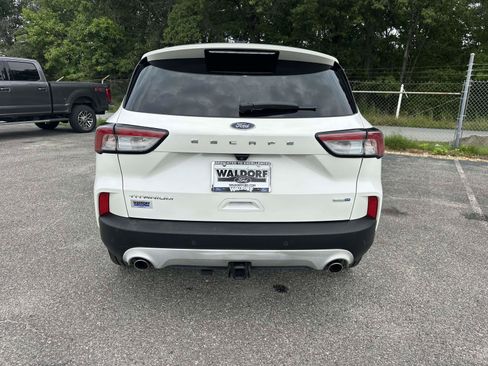 Used 2020 Ford Escape Titanium AWD/4WD image 5