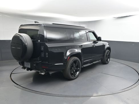 New 2026 Land Rover Defender 130 V8 image 23