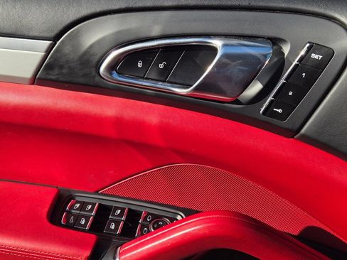 Used 2016 Porsche Cayenne GTS AWD/4WD image 24
